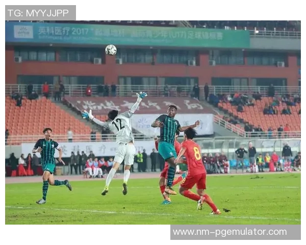 南木林县一中足球球星突破自我助力球队勇闯省赛新高峰